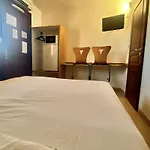 Acajou Hotel